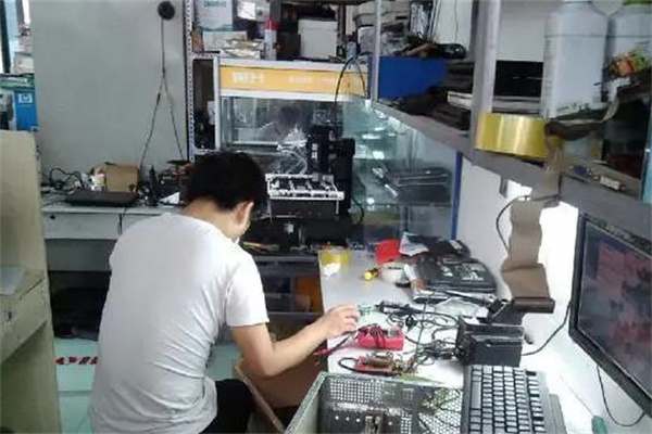 紅星電腦維修中心 專業計算機維修，讓科技無憂服務于生活